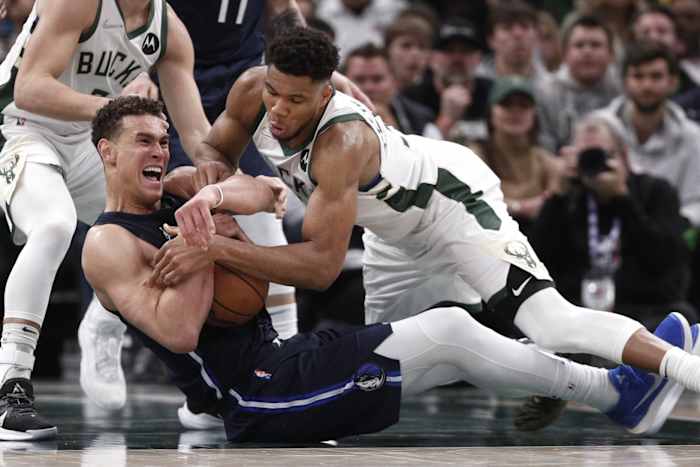 Dallas Mavericks, Giannis Antetokounmpo, Milwaukee Bucks, Dwight Powell